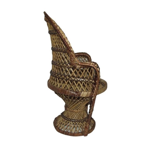 Rattan Wicker Doll Chair Plant Stand 16” High Back Peacock Vintage - Picture 6 of 8